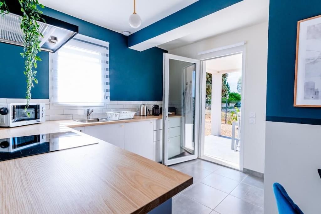 ☆ Blue Provençal Appartement ☆ Morieres-les-Avignon Exterior foto